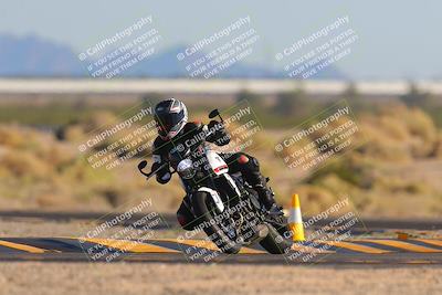 media/Nov-06-2023-Moto Forza (Mon) [[ce023d0744]]/3-Intermediate Group/Session 5 (Turn 4)/